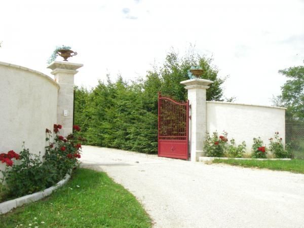 Pilier de portail en Pontijou