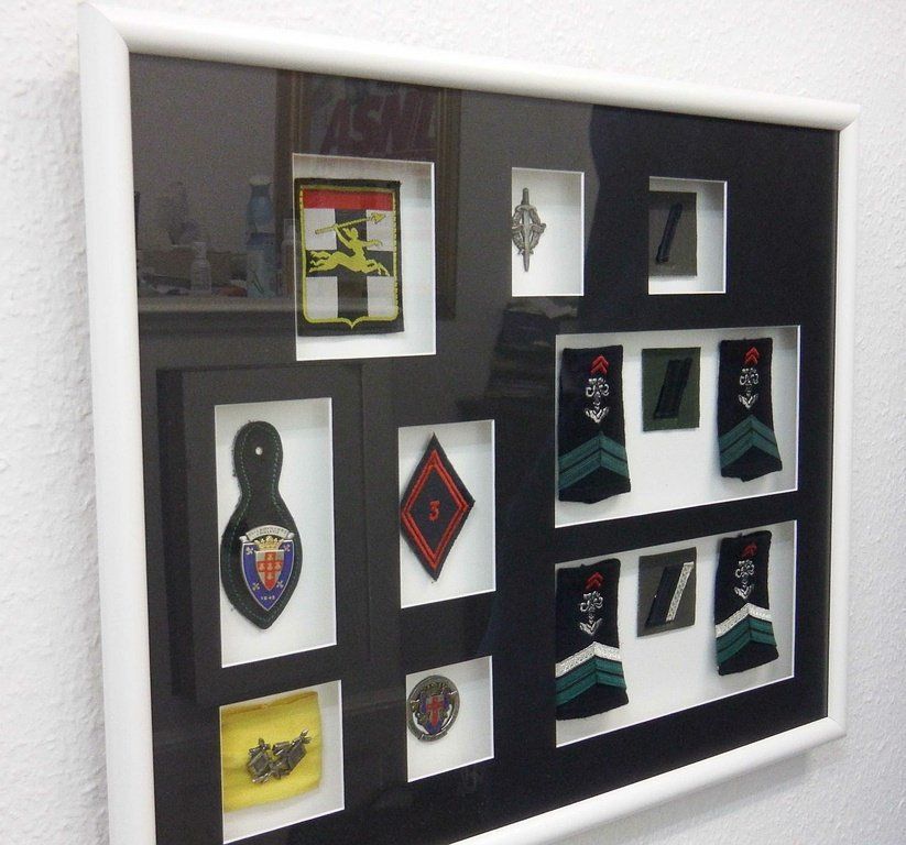 Cadre médailles et grades militaires