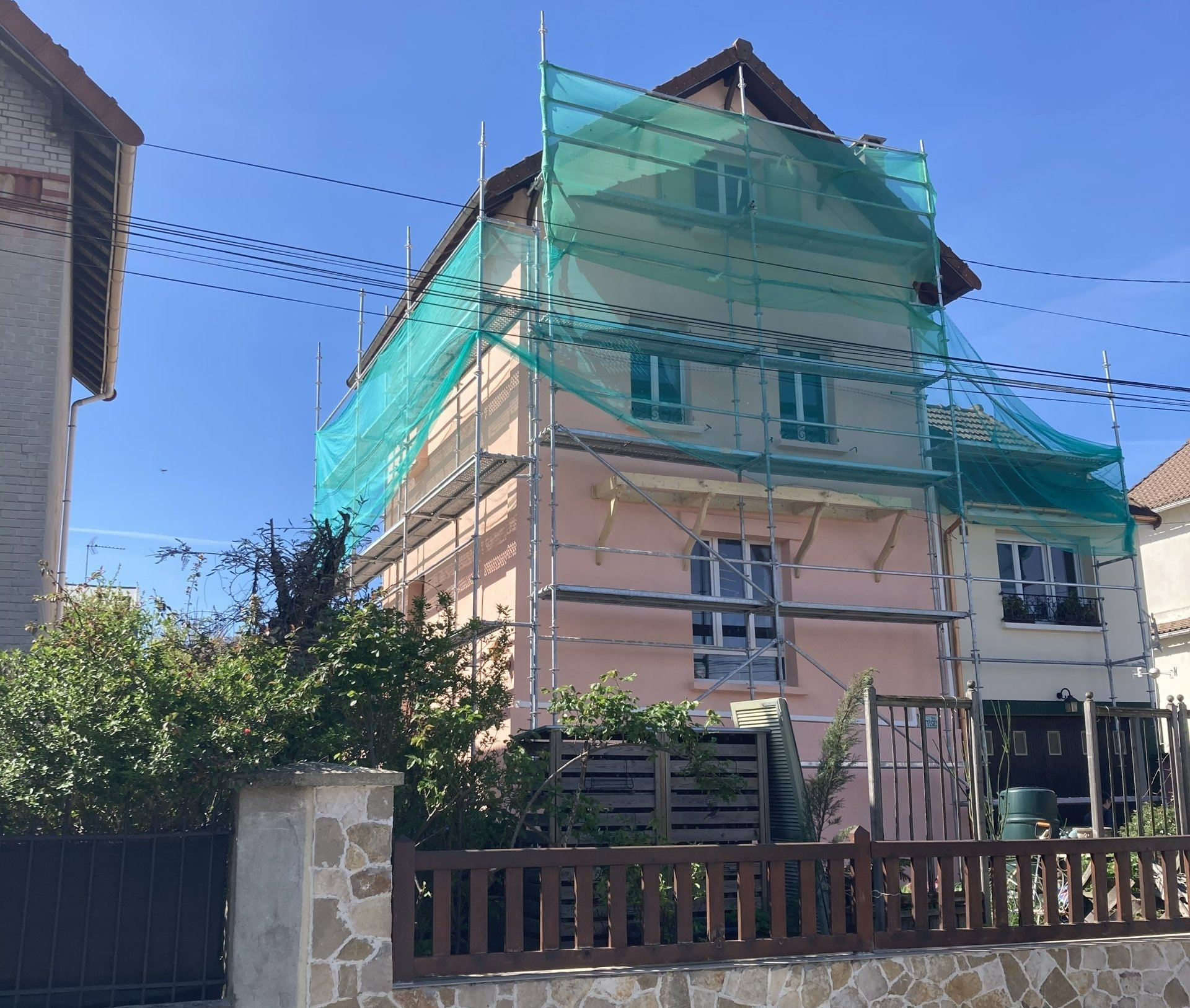Installation d'échafaudage