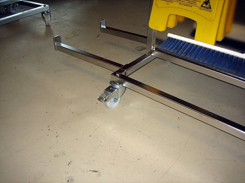 Hygiene - Reinigungswagen - Mettler Tools GmbH - Toggenburg