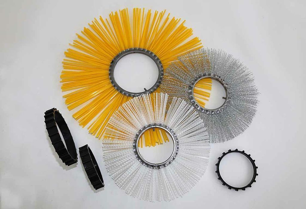 Strassenreinigung - Bürstenscheibe Metallring-Zwischenringe