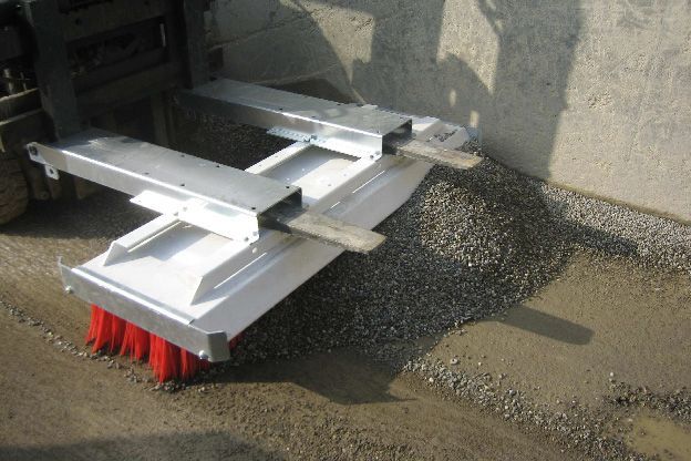 Staplerbesen_Kies - Mettler Tools GmbH - Ebnat-Kappel