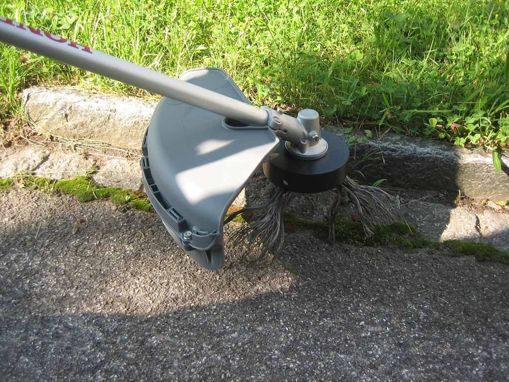 Strassenreinigung - Unkrautkopf 1