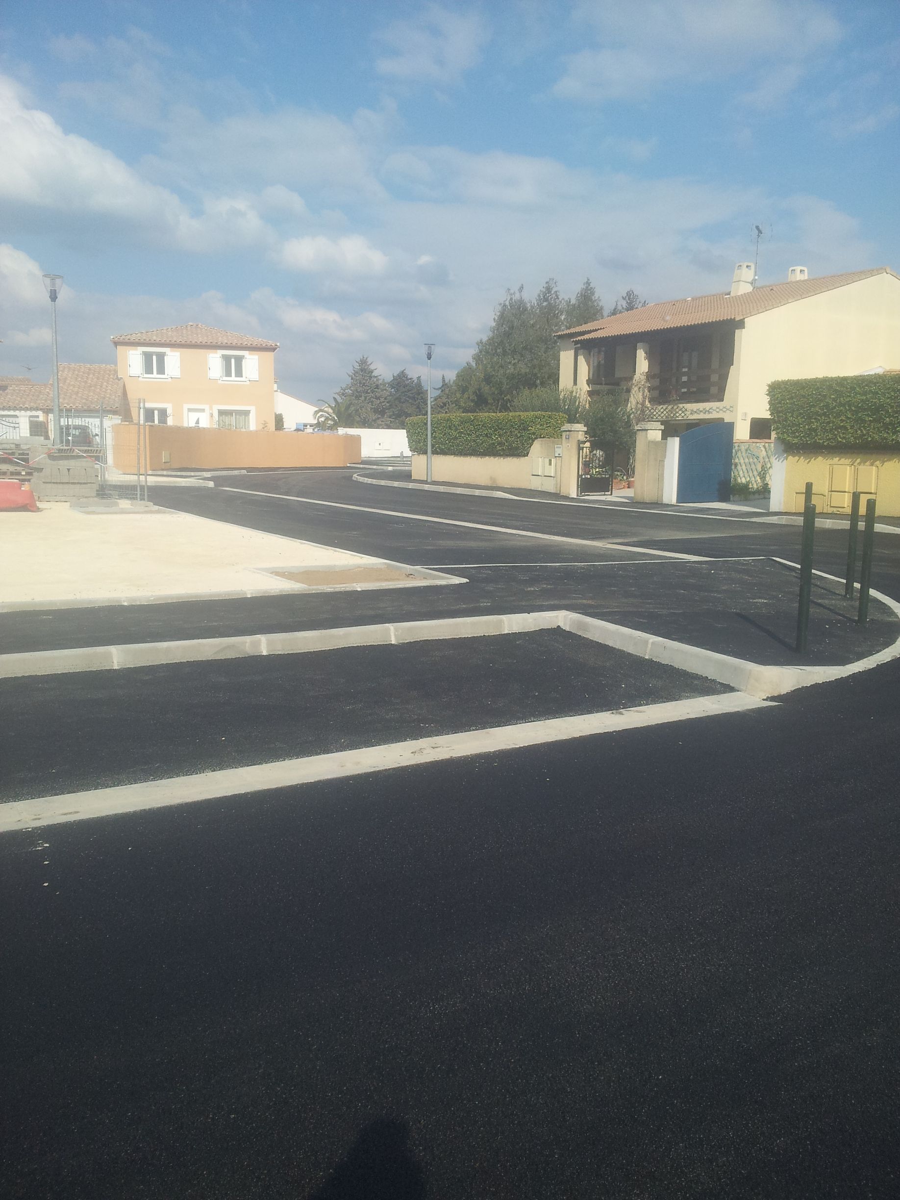 Aménagement et goudronnage d'un lotissement