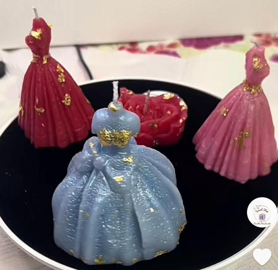 Kerzen von Sarah Shop mit Kleidform