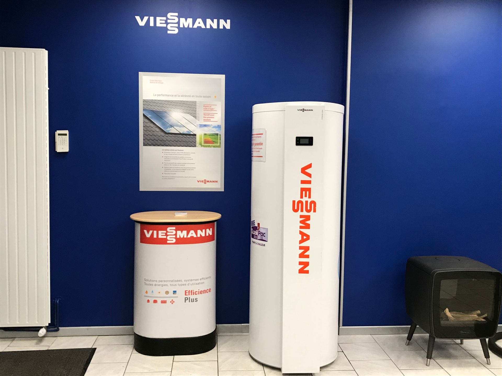 Intérieur du magasin Vasseur avec coin Viessman