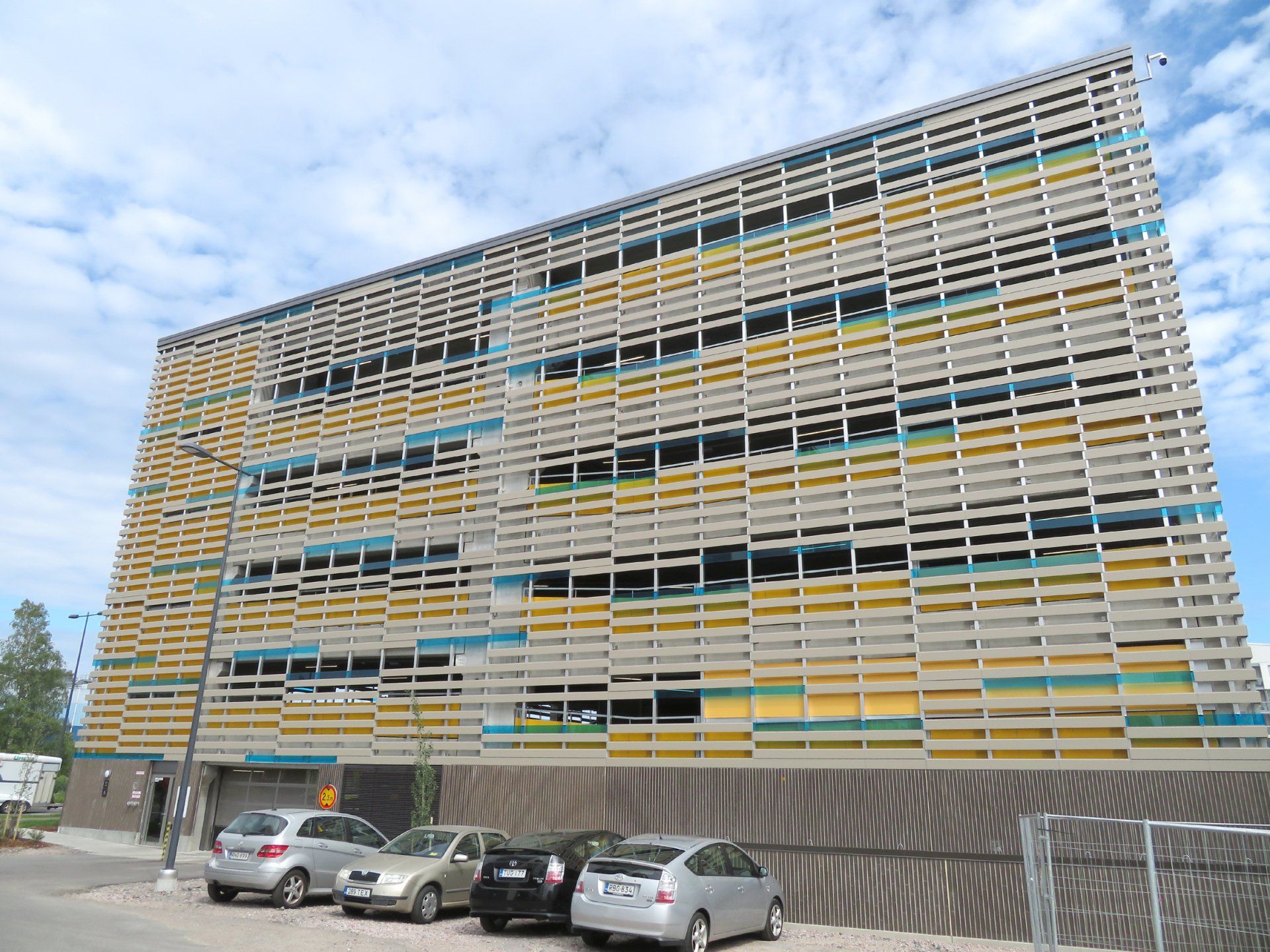 Perkkaan parkkihalli 4