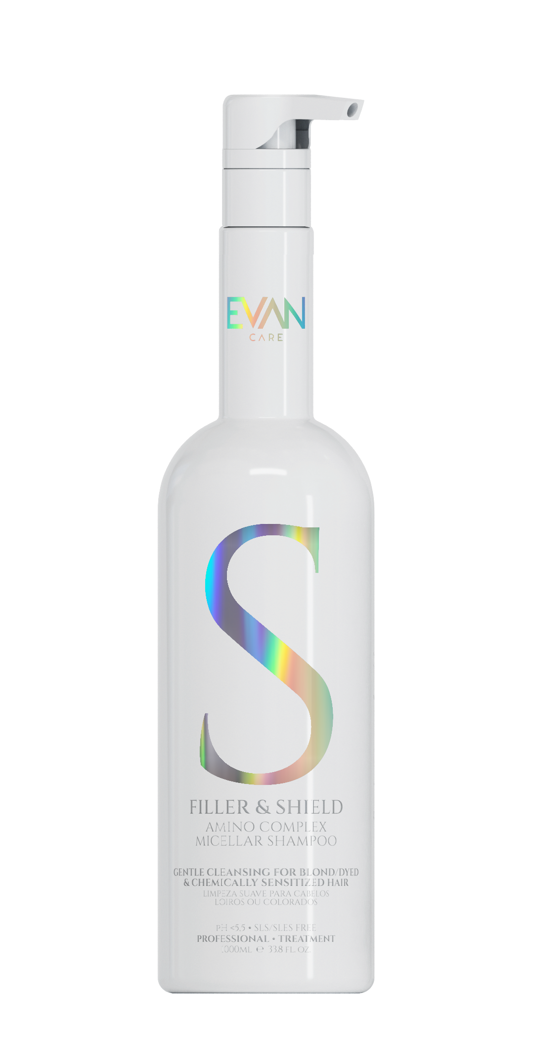 Una botella de loción con una bomba dorada sobre un fondo blanco.