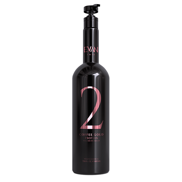 Una botella de vino con el número 2