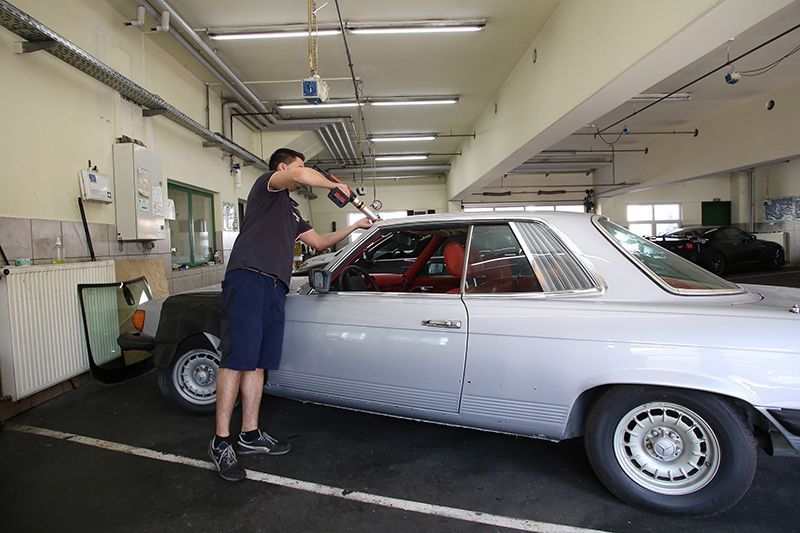 Autoglas Service Weiß