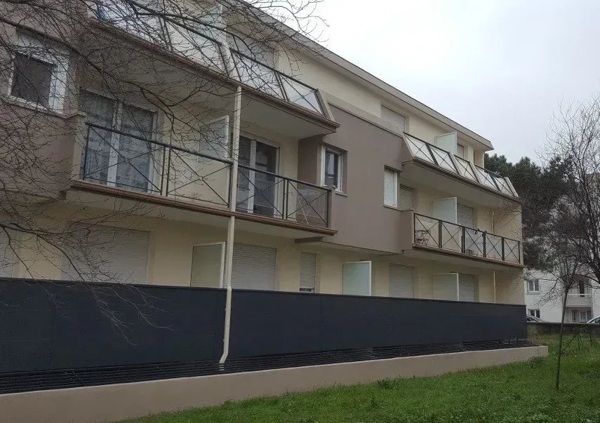 Pose TRESPA à Montpellier