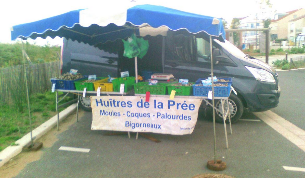 Vente de crustacés sur les marchés