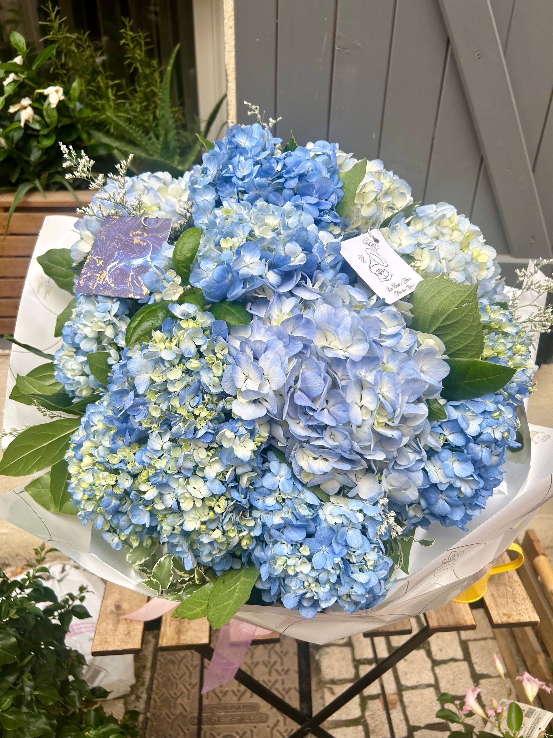 Bouquet de fleurs bleues