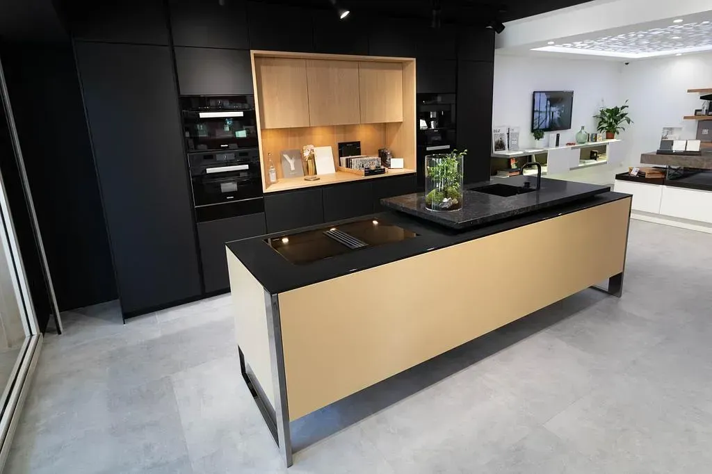 Exposition d'une cuisine modèle Venovo