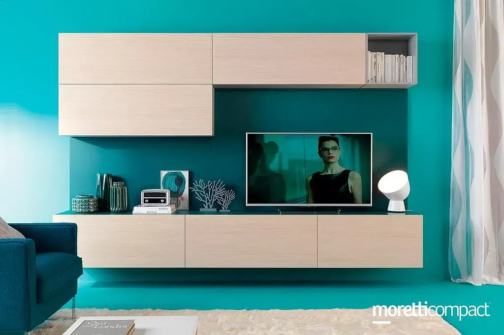 Meuble TV mural avec placards muraux de la marque Moretti Compact modèle lv118