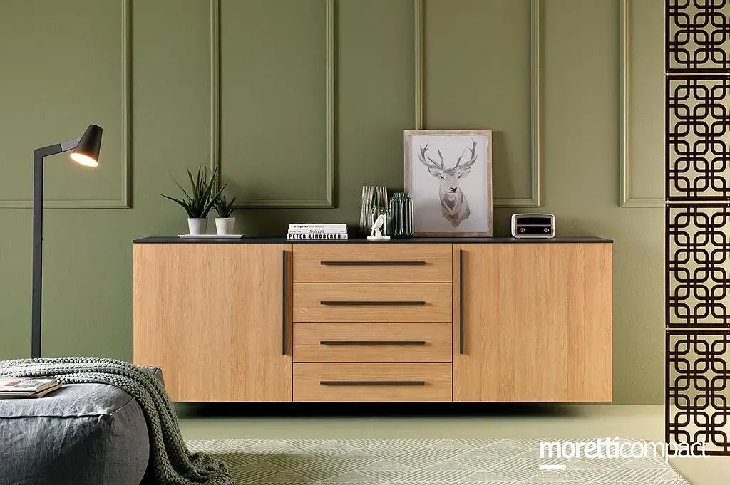 Buffet en bois de la marque Moretti Compact modèle lv203