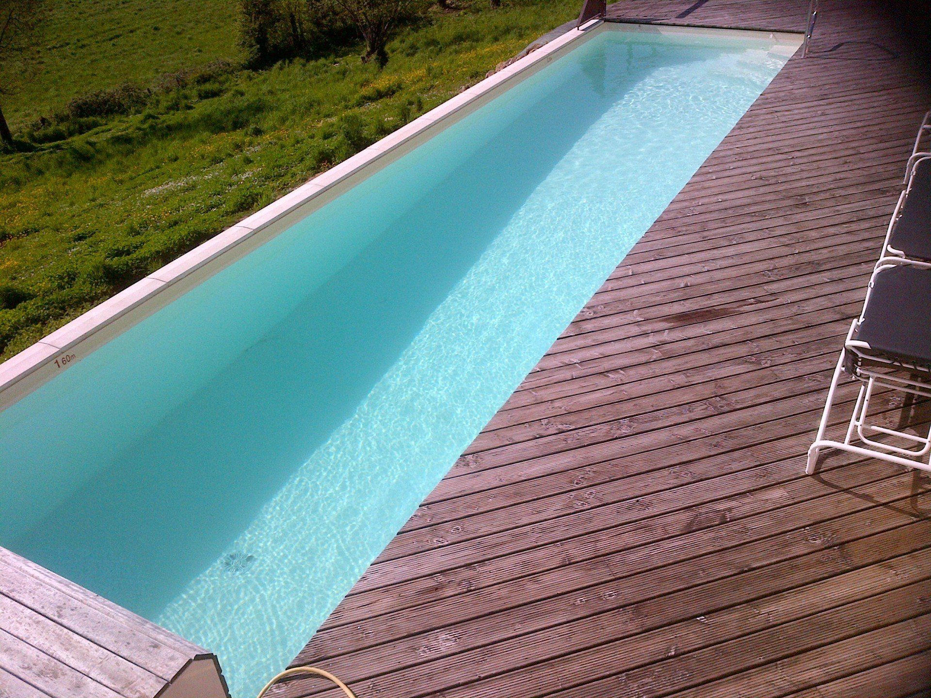 Découvrez les réalisations de votre pisciniste REVAZUR