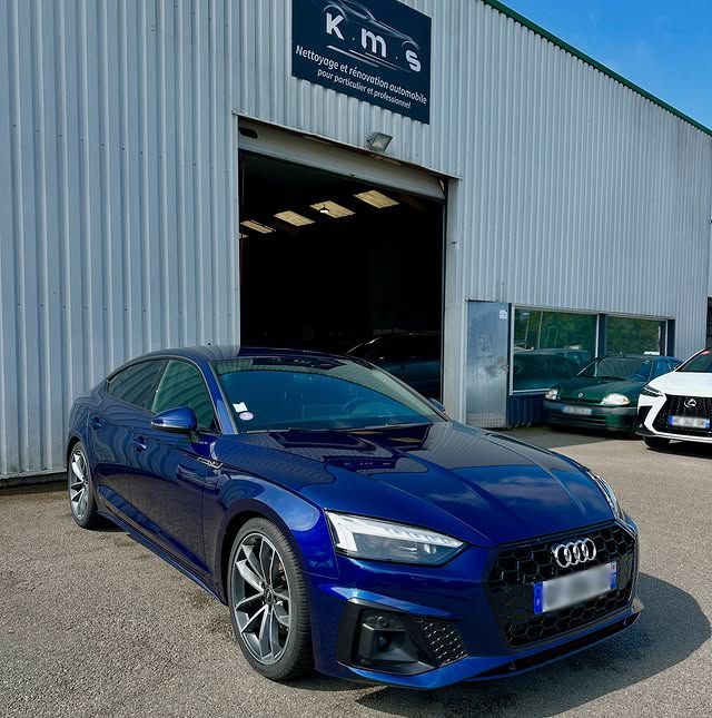 La façade du garage KMS