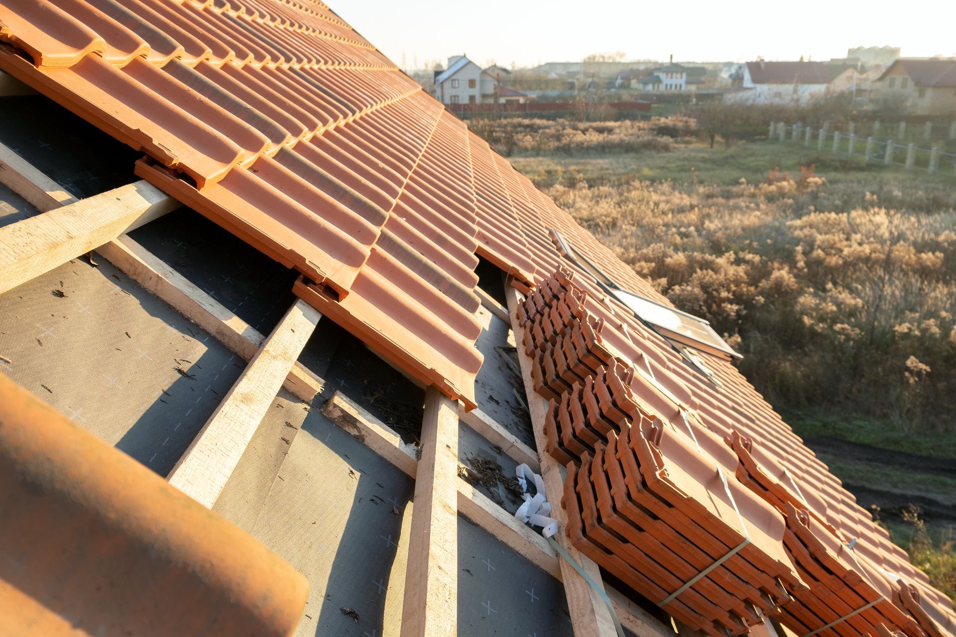 Tuiles sur une toiture
