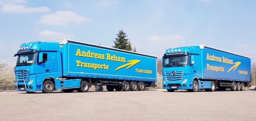 zwei Lkw von Andreas Beham Transporte