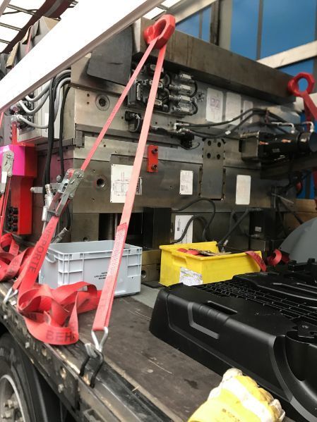 Detailansicht Lkw von Andreas Beham Transporte