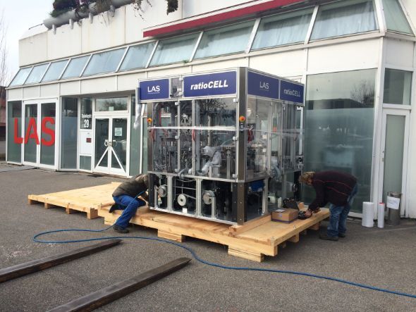 Gerät auf Holzpalette