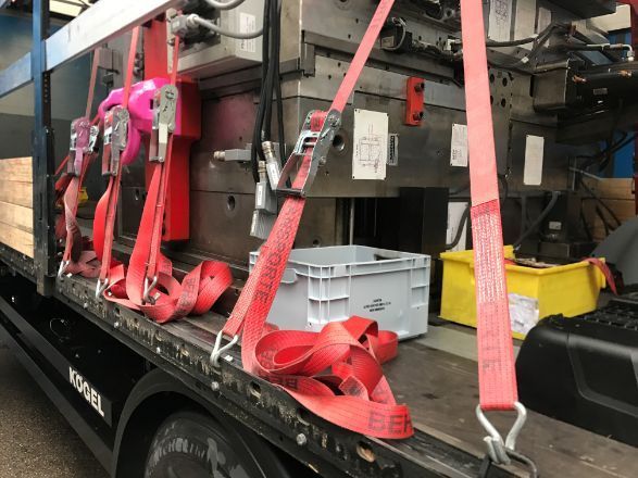 Detailansicht Sicherungsbänder Lkw