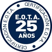 Un círculo azul y blanco con las palabras eota 25 años escritas dentro de él.