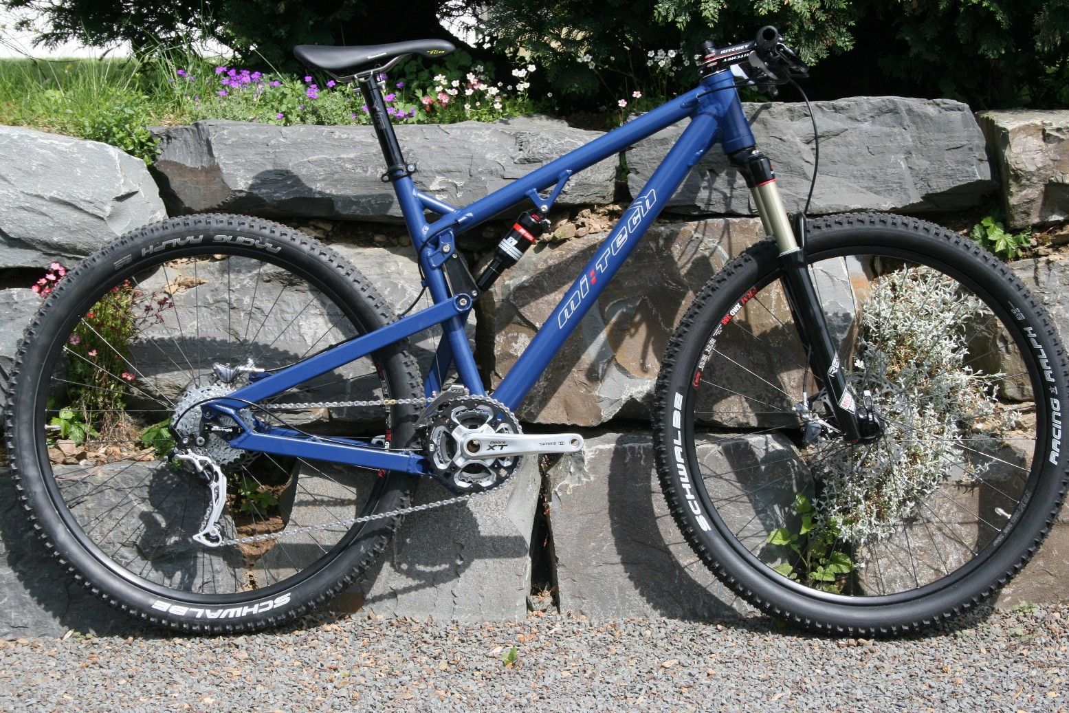 Picture of a Mountainbike Virtual Pivot Point frame