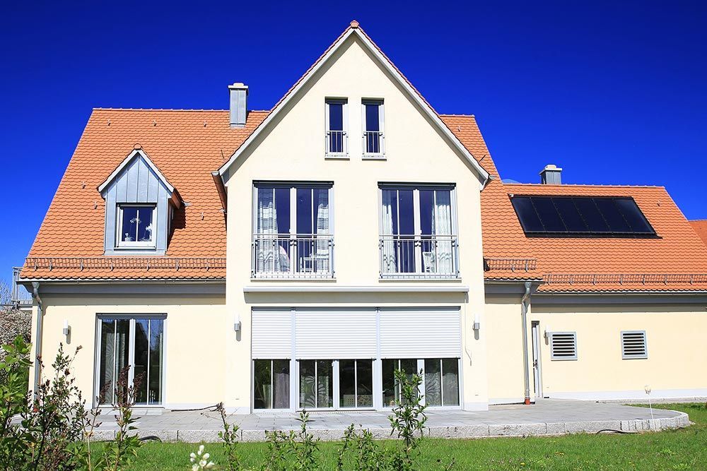 Haus Satteldach frontal