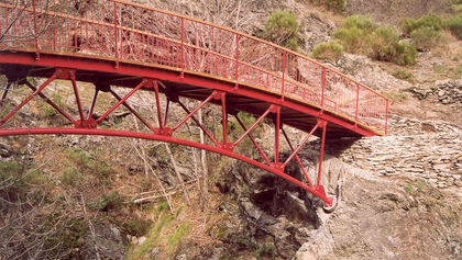 Passerelle Rouge - Tour du Lac de Villefort