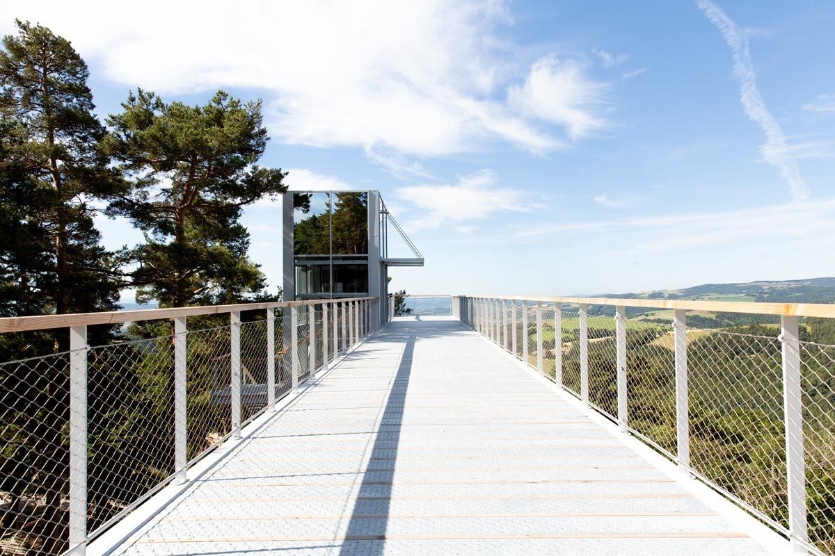 Passerelle - Parc aux Loups du Gévaudan 4