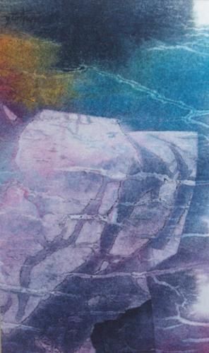 Arte de acuarela abstracto en azules, púrpuras y amarillos; un efecto texturizado y en capas.