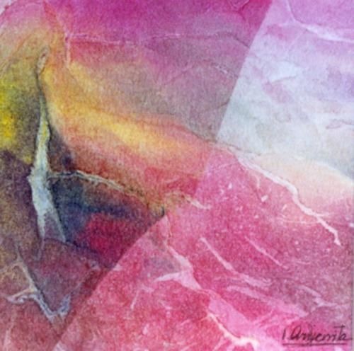 Acuarela abstracta con matices rosas y amarillos, efecto texturizado.