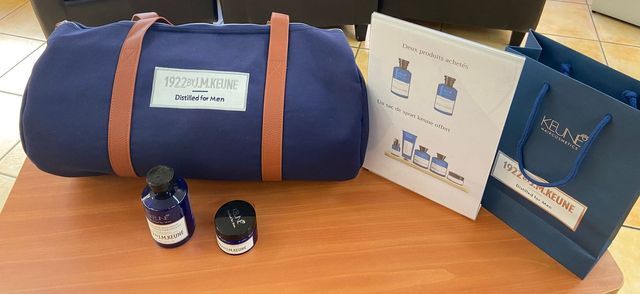 Trousse J.M Keune et brochure publicitaire de la marque