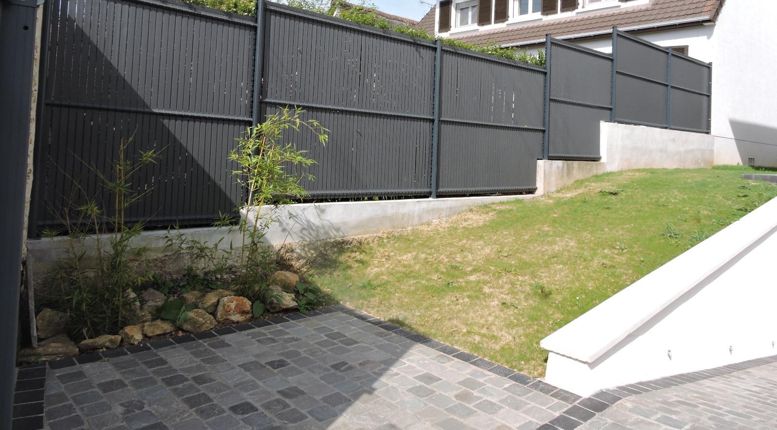 Pose de clôture et occultant