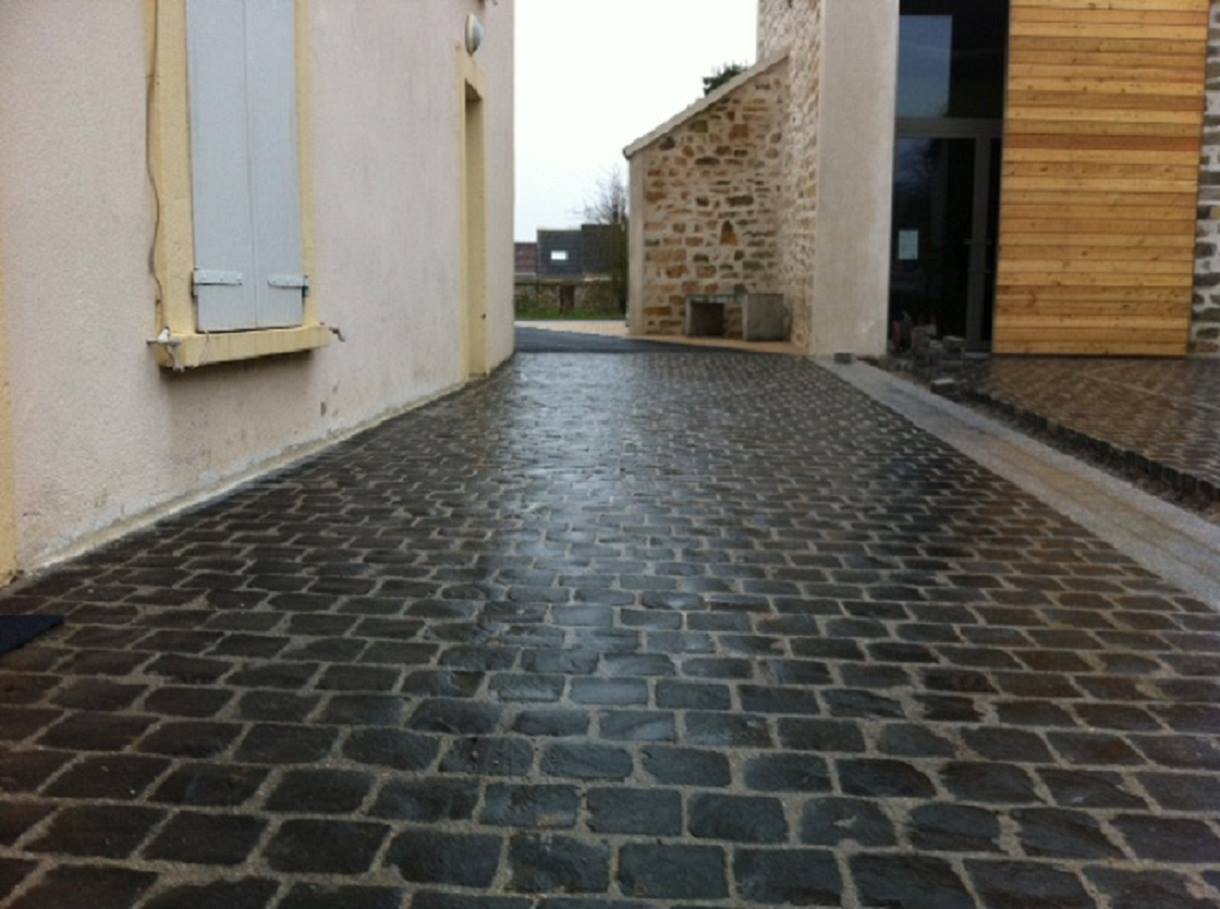 Pavés basalte et granit gris