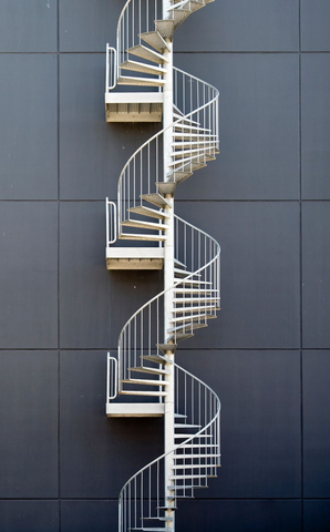 Un escalier en colimaçon.