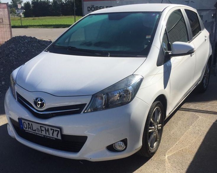 Freudling M. Autovermietung  weißer Skoda