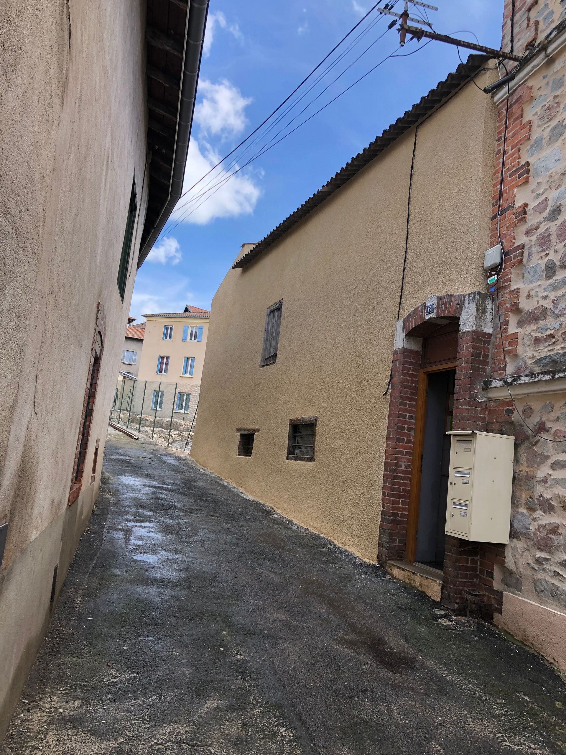 Le mur extérieur d'une maison.