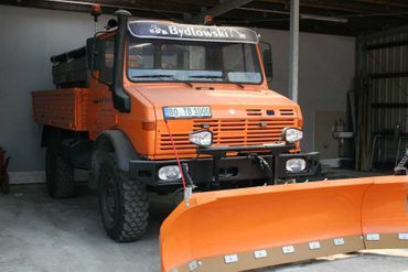 Litern Hubraum und 180 PS