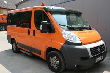 Litern Hubraum und 180 PS