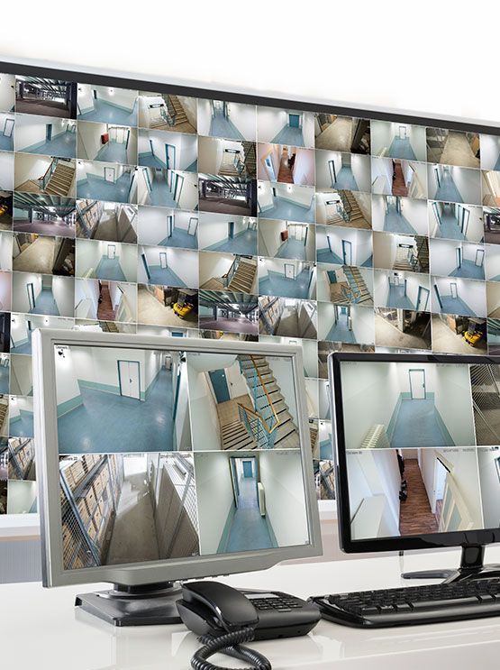 Un monitor de computadora con muchas imágenes.