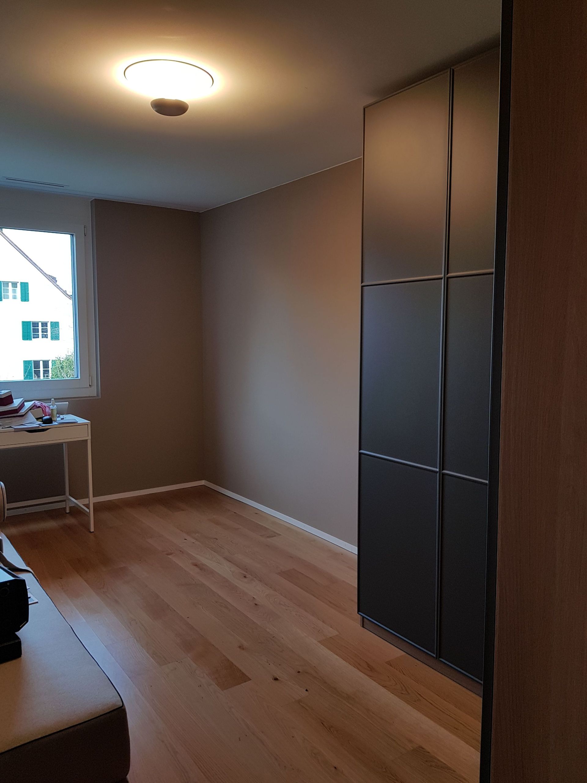 Braunes Zimmer - einfach anders Malergeschäft