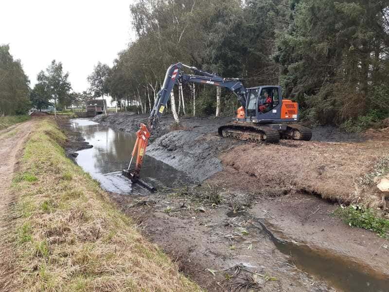 Gräben- und Gewässerunterhaltung | Heino Müller Baggerbetrieb