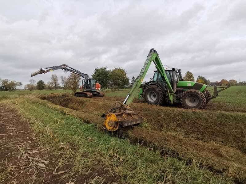 Forstmulcher und Schlägelarbeiten
| Heino Müller Baggerbetrieb