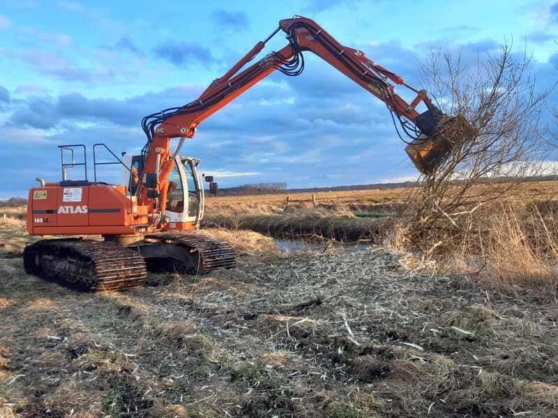 Forstmulcher und Schlägelarbeiten
| Heino Müller Baggerbetrieb
