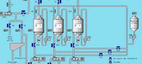 Schéma d'un équipement industriel, montrant des réservoirs, des vannes et des tuyauteries, sur fond bleu.