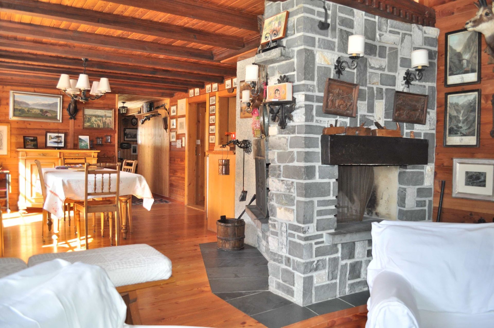 Multilocation Voirol Sàrl - Chalet Les Arbres