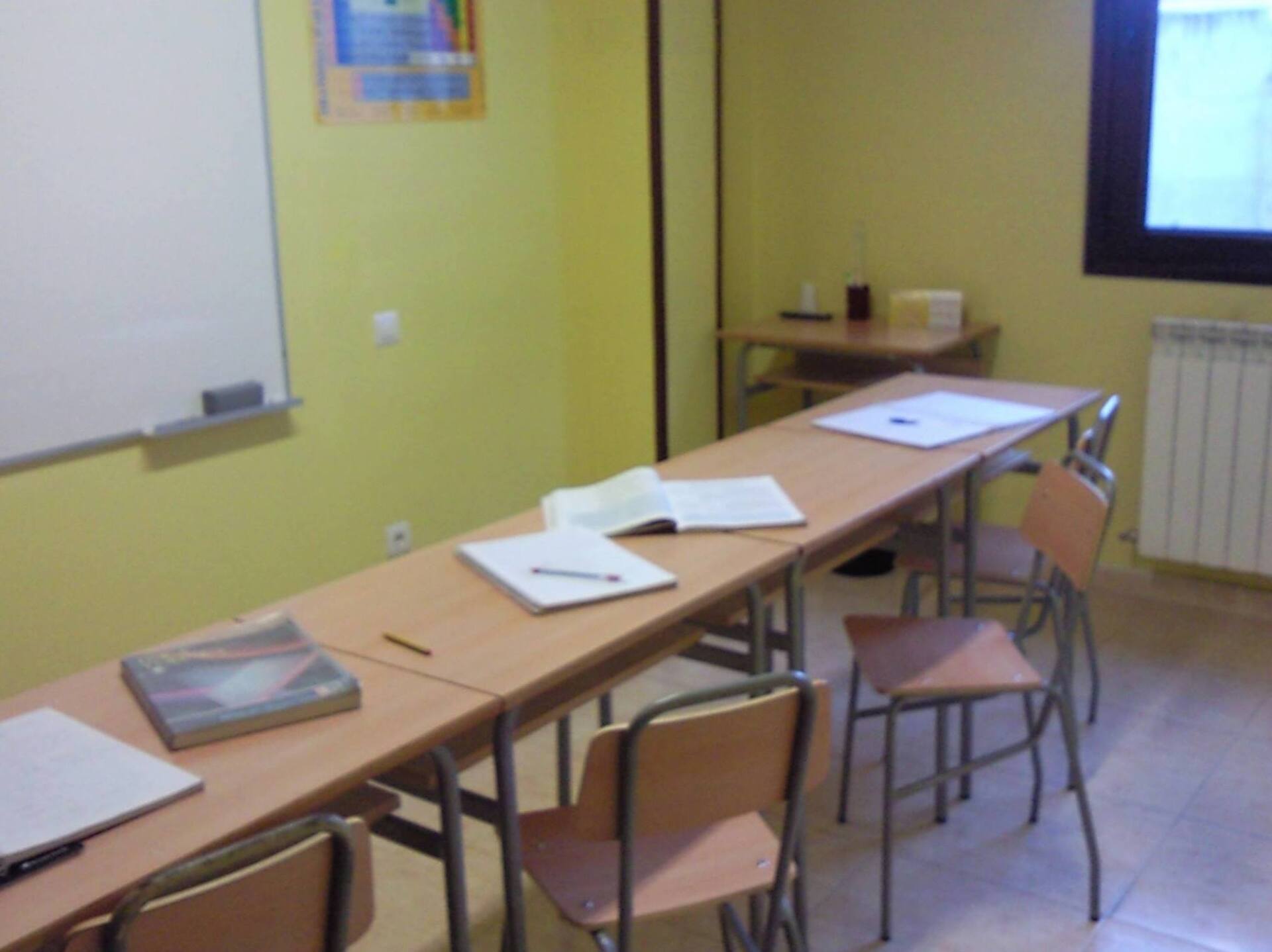 Aula de refuerzo para Matemáticas, Física, Química...